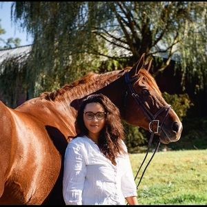 Meet your Posher, Gabriela